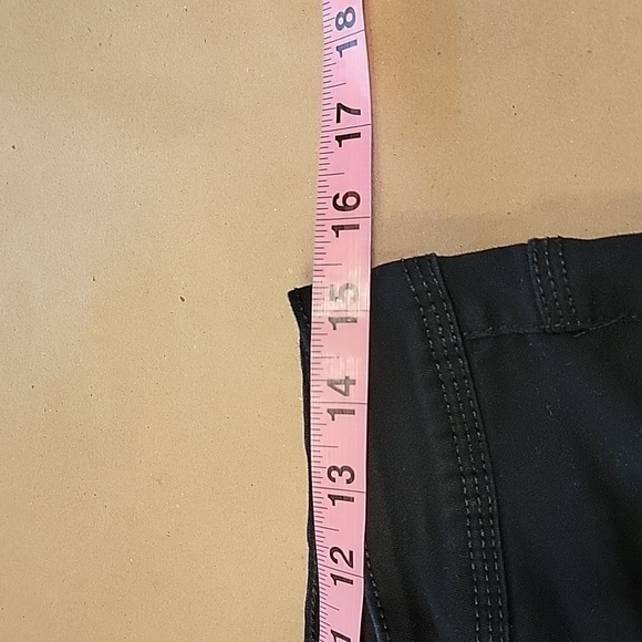 Style & Co. Size 12 S Black Straight Leg Jeans, Excellent, Like New Condition - Picture 4 of 13